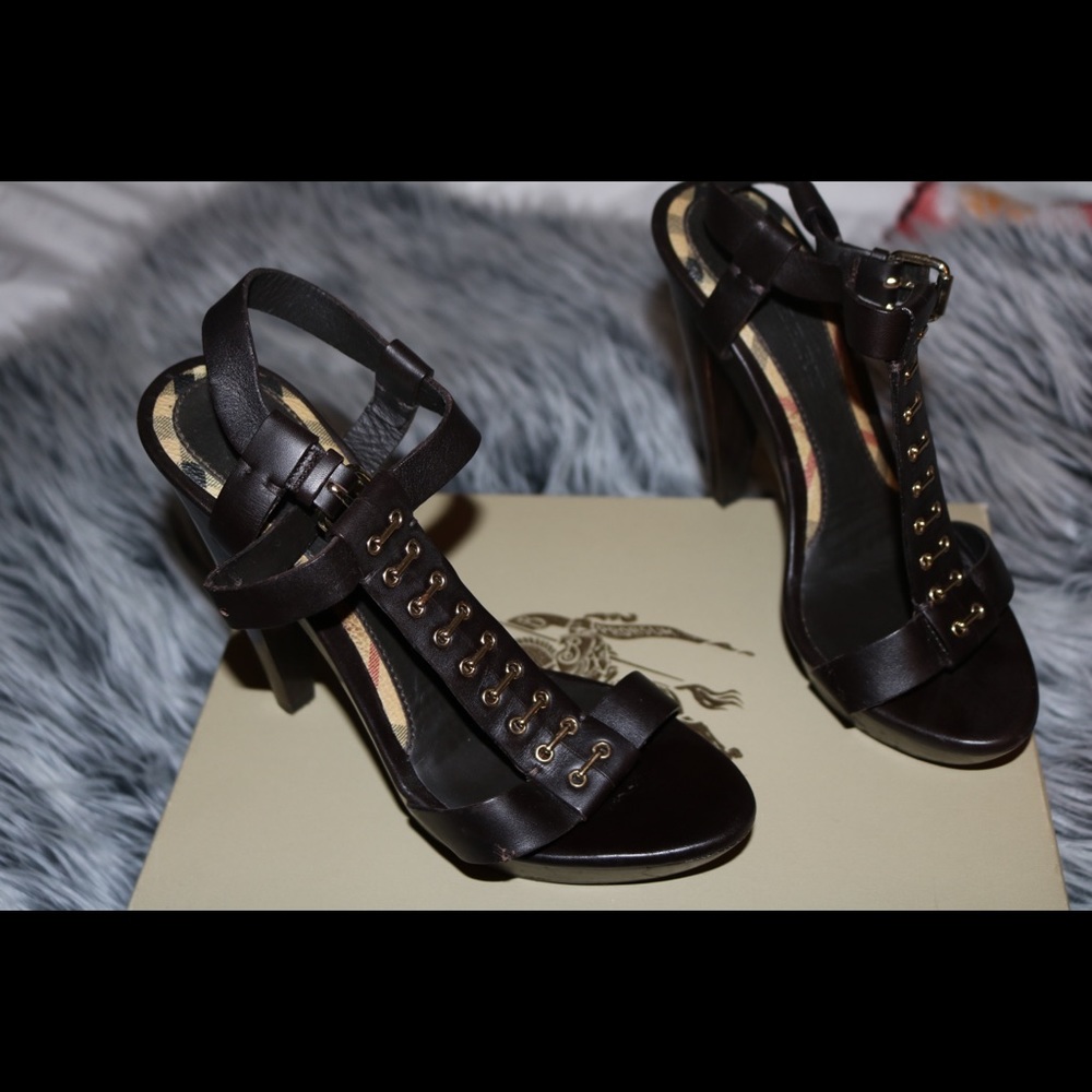 Burberry Sandals- Brown- Size 38